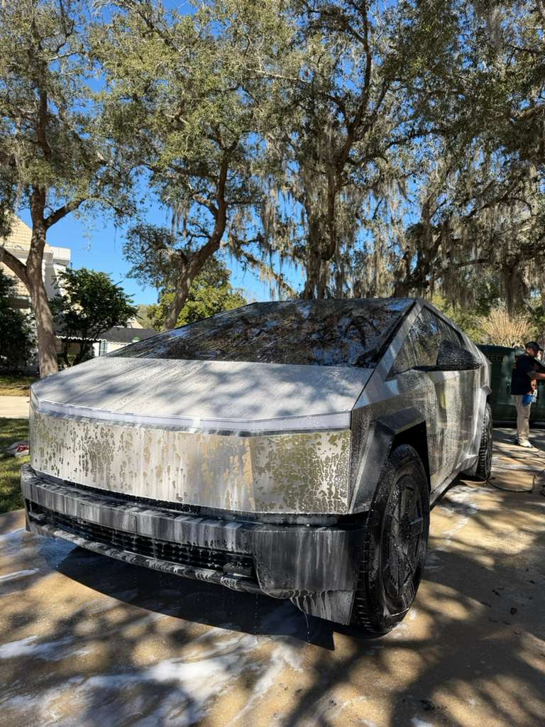 Mobile auto detailing in Orlando, FL · Tesla Cybertruck foam wash service · mobile detail page